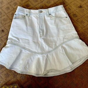 Western style La Vie mini skirt with ruffle